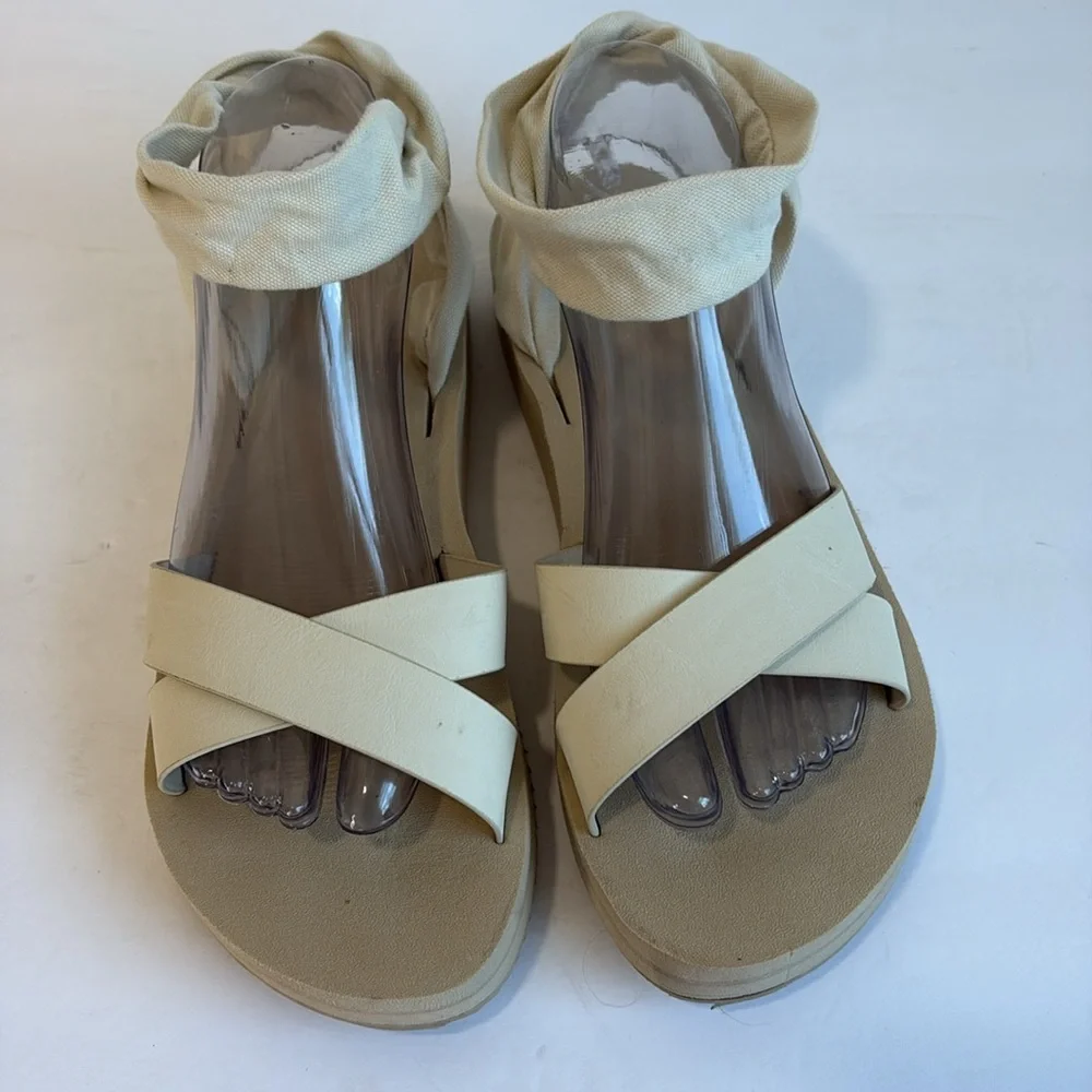 Sanuk Highland Sling Beige Leather and Fabric Platform Ankle Sandal